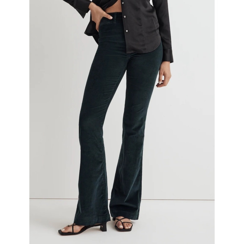 Madewell The‎ Perfect Vintage Flare Pant in Corduroy Forest Green
